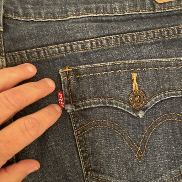 Levi's 526 Women Jeans Slender Bootcut Mid Rise Denim Size 16M Back Flap Pockets - Picture 5 of 16